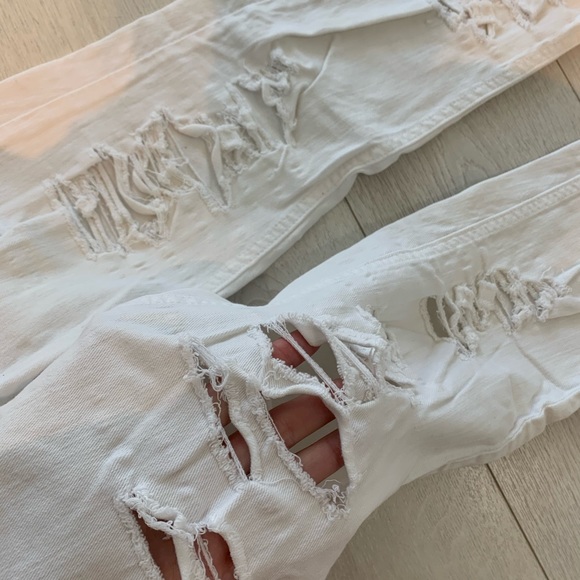 Jeans - Picture 2 of 6